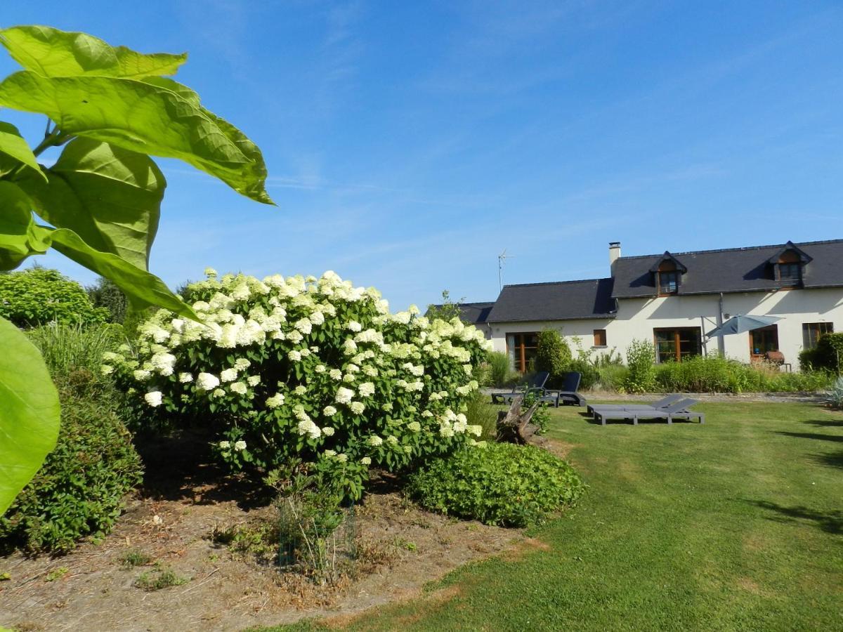 Gite La Grenouillere Esqueheries Exteriér fotografie