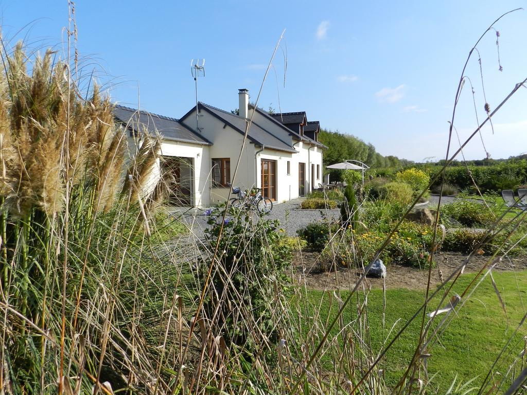 Gite La Grenouillere Esqueheries Exteriér fotografie