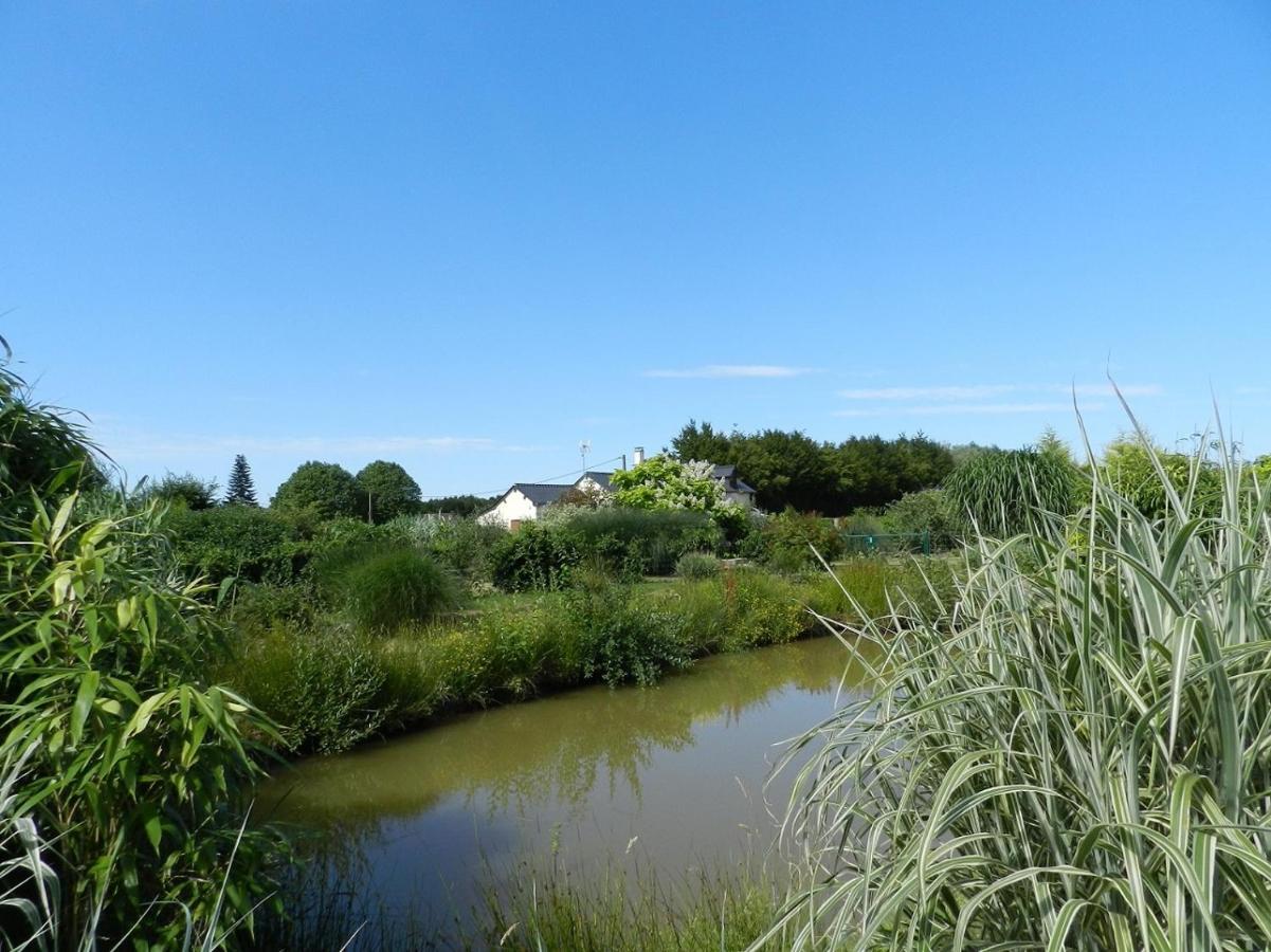 Gite La Grenouillere Esqueheries Exteriér fotografie